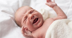 crying-newborn-baby-on-shutterstock-800x430